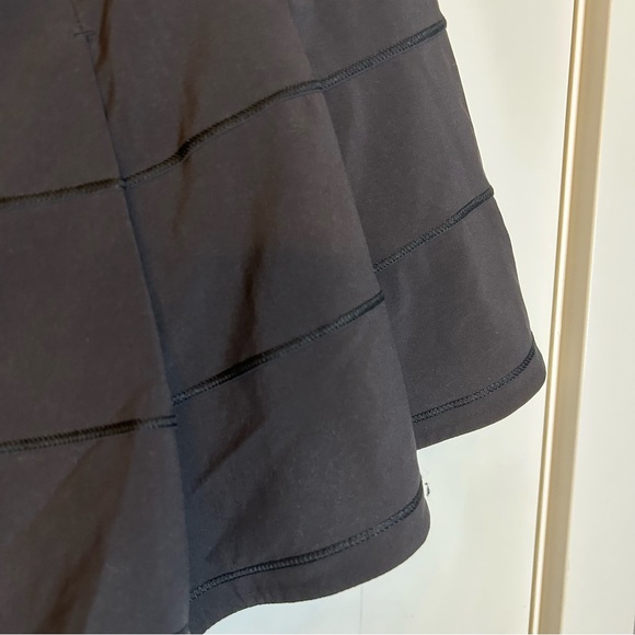LULULEMON PACE RIVAL SKIRT IN BLACK MID RISE SIZE 6 REGULAR 13 INCH - Picture 9 of 14